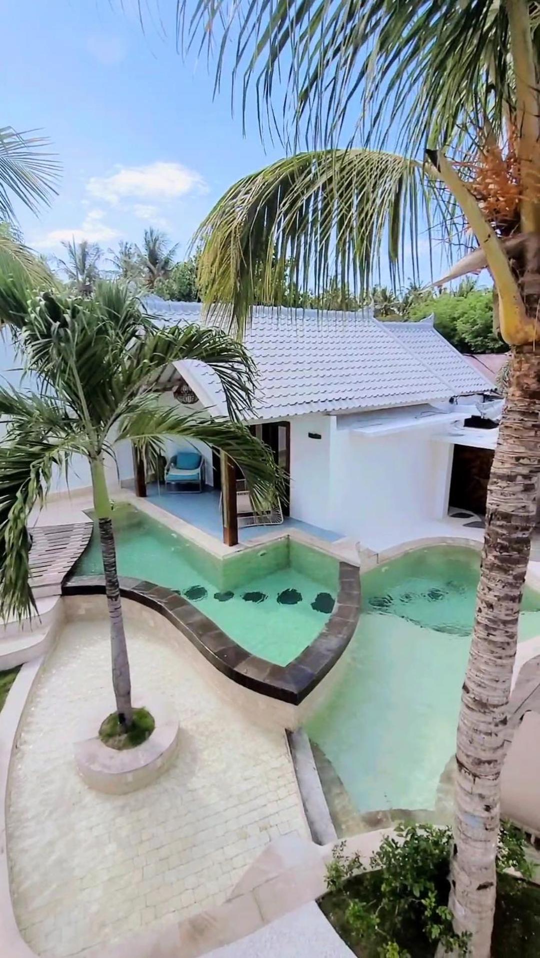 The White Key Luxury Villas Gili Trawangan Exterior photo