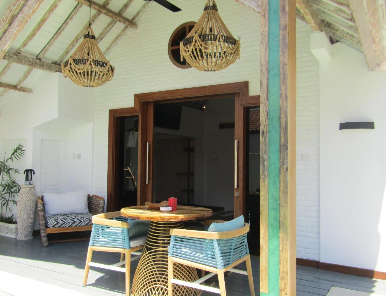 The White Key Luxury Villas Gili Trawangan Exterior photo